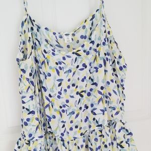 Spring or summer blue, white and yellow top